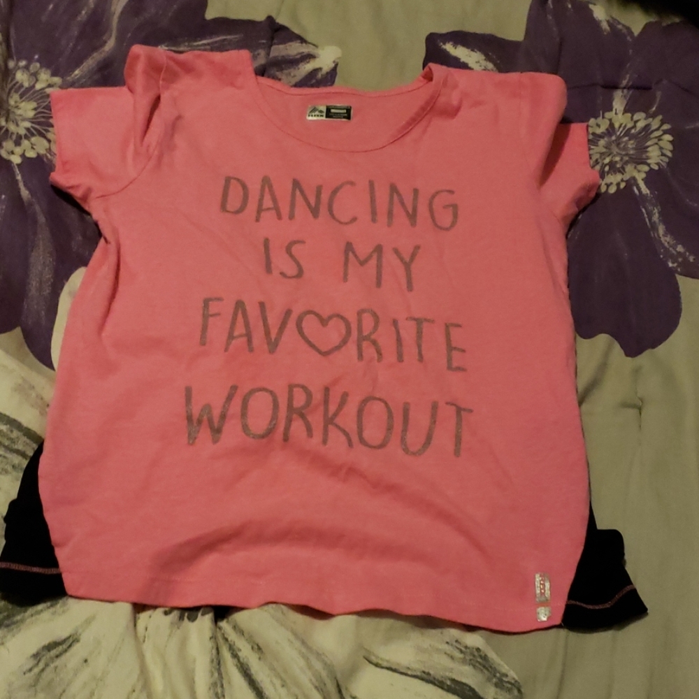 Short sleeve shirt